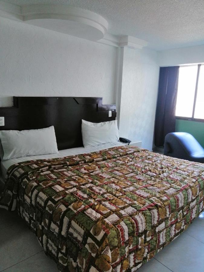 Motel Oasis Mexico Tlalnepantla  Екстер'єр фото
